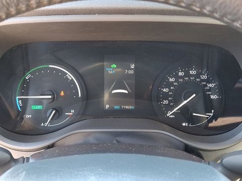 Used 2024 Toyota Sienna XLE image 14