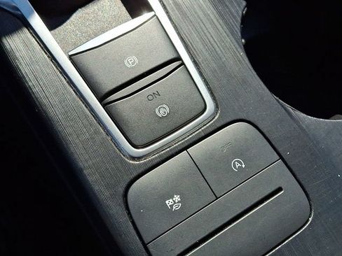 Used 2023 Ford Escape ST-Line AWD/4WD image 23