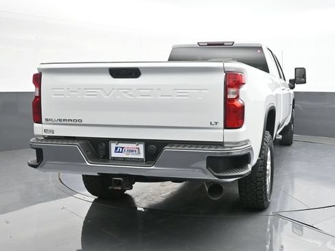 Used 2024 Chevrolet Silverado 2500 LT AWD/4WD image 13