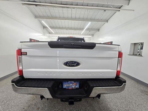 Used 2018 Ford F250 XL w/ Power Equipment Group image 8