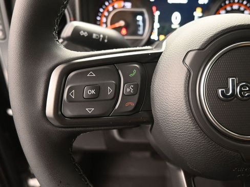 New 2026 Jeep Wrangler Unlimited Rubicon AWD/4WD image 7