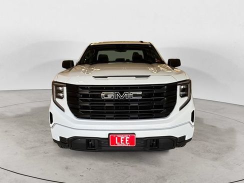 Used 2023 GMC Sierra 1500 Pro w/ Graphite Edition AWD/4WD image 9