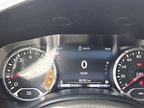 Used 2021 Jeep Renegade Latitude w/ Luxury Group II AWD/4WD image 15
