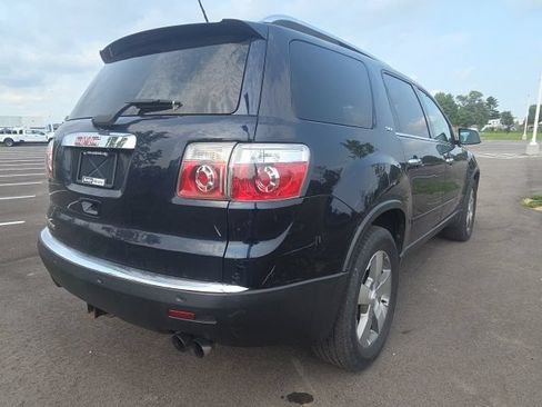 Used 2009 GMC Acadia SLT w/ Technology Package FWD image 8