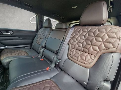 New 2026 Nissan Armada Platinum RWD image 22