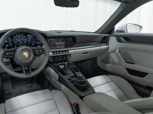 Certified 2024 Porsche 911 Carrera RWD image 23