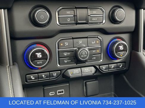 Used 2024 Chevrolet Tahoe Premier image 17