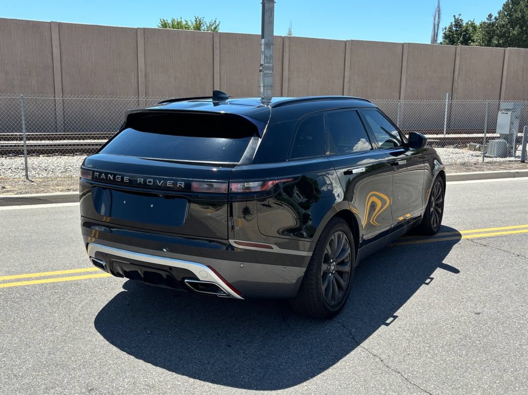 Used 2018 Land Rover Range Rover Velar R-Dynamic SE AWD/4WD image 5