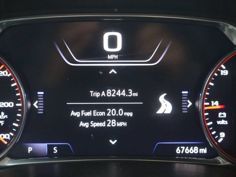 Used 2019 Chevrolet Blazer RS w/ Sun and Wheels Package FWD image 3