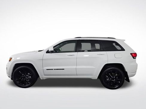 Used 2021 Jeep Grand Cherokee Altitude image 4