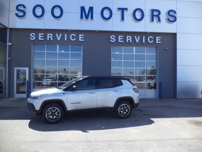 Used 2025 Jeep Compass Trailhawk w/ Trailhawk Elite Group