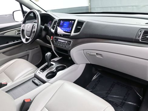 Used 2017 Honda Pilot EX-L image 15