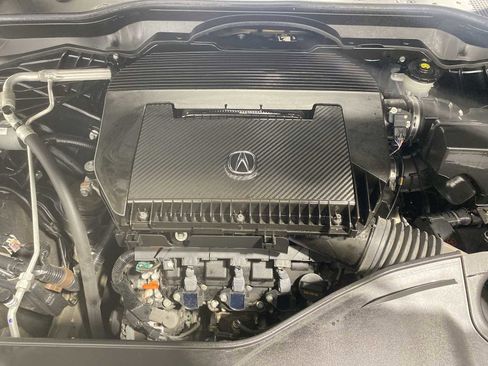 Certified 2023 Acura MDX w/Technology Package image 9