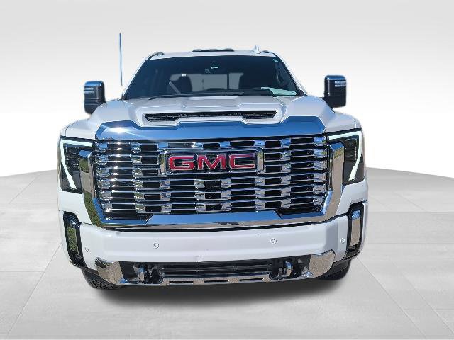 Used 2025 GMC Sierra 2500 Denali w/ Denali Reserve Package AWD/4WD image 8