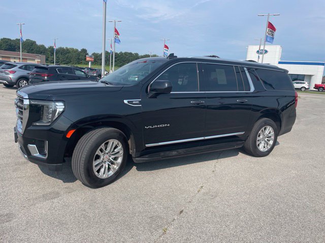 Used 2021 GMC Yukon XL SLT AWD/4WD image 4