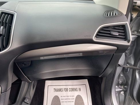 Used 2023 Ford Edge SEL image 27