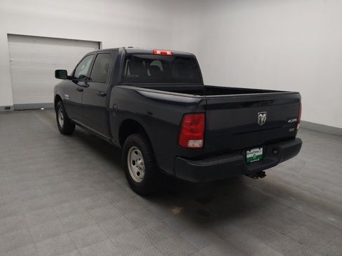 Used 2018 RAM 1500 ST AWD/4WD image 5