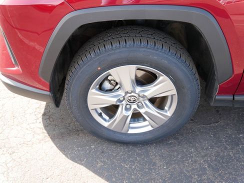 Certified 2025 Toyota RAV4 XLE AWD/4WD image 8