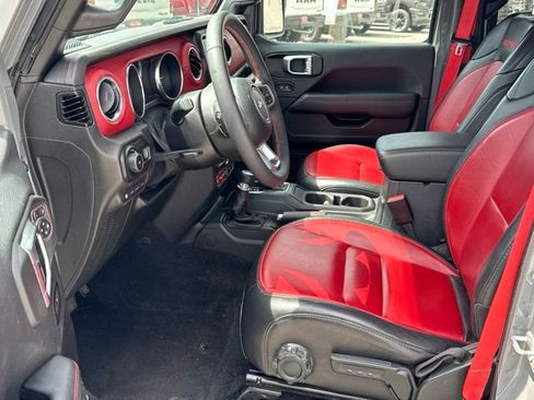 Used 2023 Jeep Wrangler Unlimited Rubicon 4xe AWD/4WD image 23