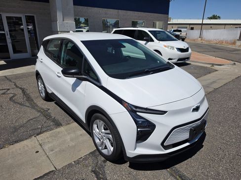 Used 2023 Chevrolet Bolt LT w/ Driver Confidence Package FWD image 10