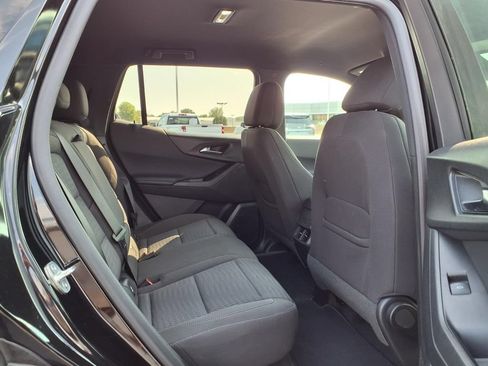 Used 2026 Chevrolet Equinox LT AWD/4WD image 21