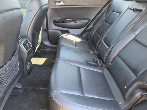 Used 2018 Kia Sportage EX w/ EX Premium Package image 14