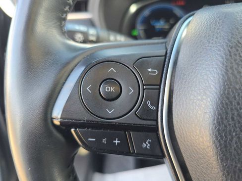 Certified 2023 Toyota Venza Limited image 31