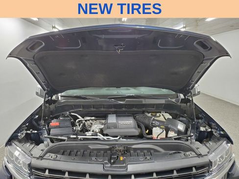 Used 2020 Chevrolet Silverado 1500 LT w/ All-Star Edition image 13