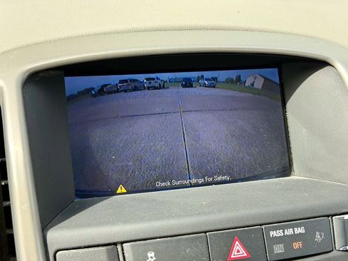 Used 2013 Buick Verano Convenience FWD image 27