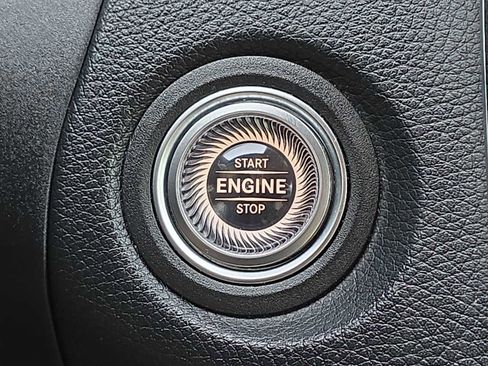 Used 2019 Mercedes-Benz C 300 C 300 image 23