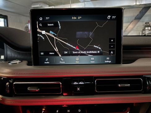 Used 2021 Lincoln Aviator Reserve w/ Equipment Group 201A image 20