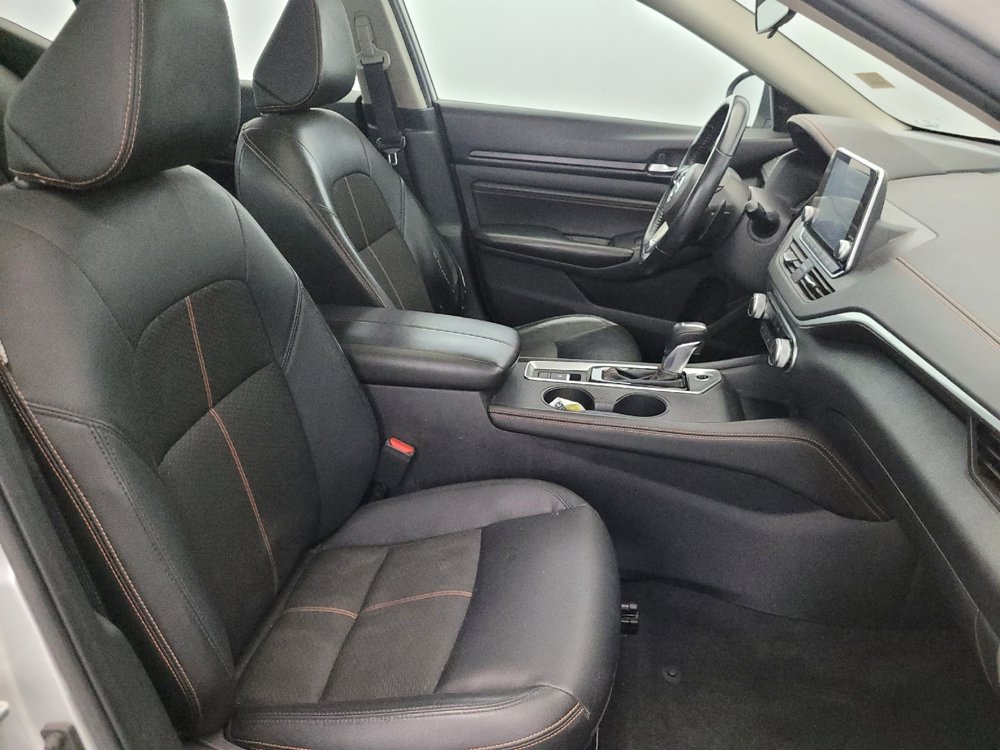 Used 2020 Nissan Altima 2.5 SR w/ Premium Package AWD/4WD image 21