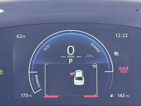 Used 2025 Toyota Camry SE image 15