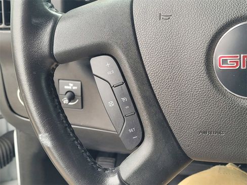Used 2023 GMC Savana 3500 LS image 14