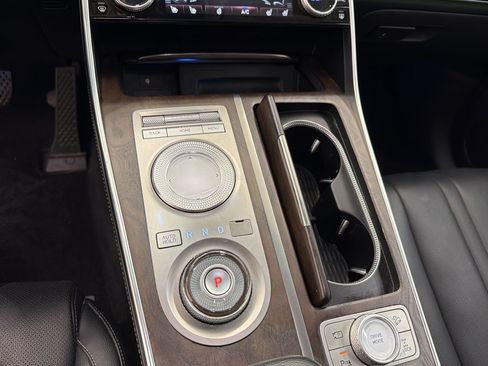 Used 2021 Genesis GV80 3.5T AWD/4WD image 17
