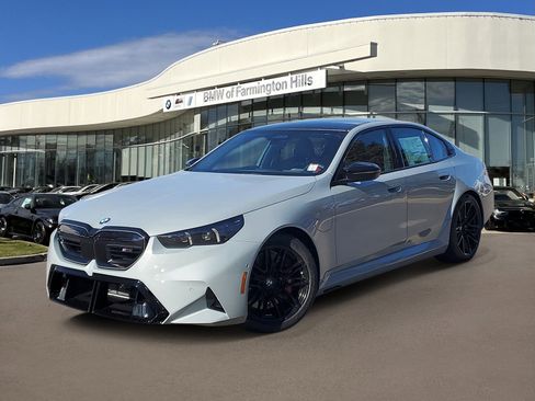 New 2026 BMW M5 Base image 1