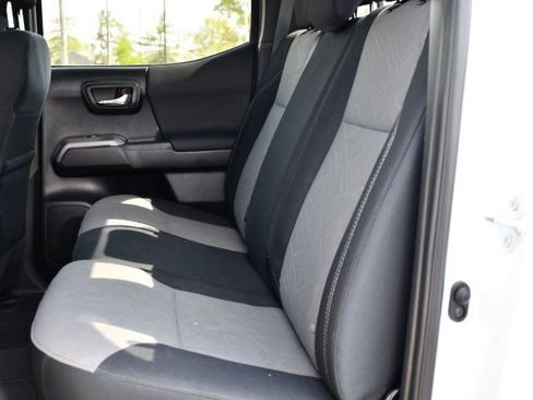 Used 2023 Toyota Tacoma TRD Off-Road w/ Advanced Technology Package image 16