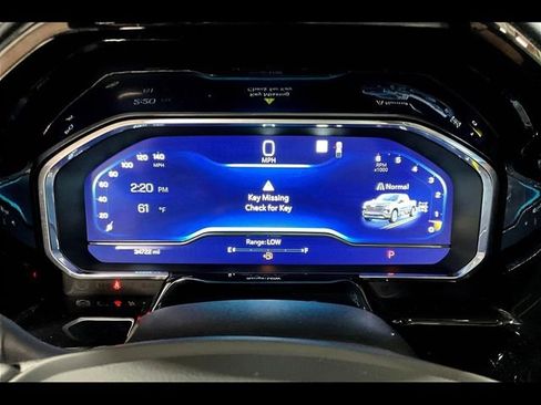 Certified 2022 Chevrolet Silverado 1500 High Country w/ High Country Premium Package image 16