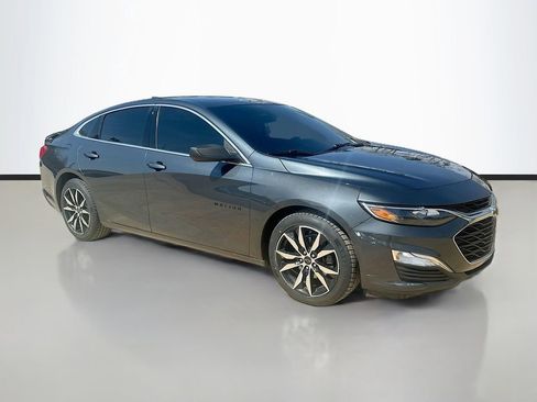 Used 2020 Chevrolet Malibu RS image 1