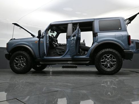 New 2025 Ford Bronco Badlands AWD/4WD image 39