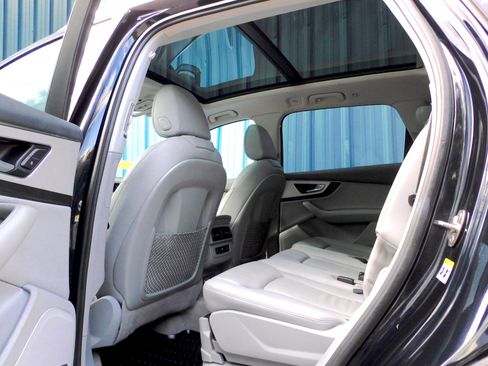 Used 2018 Audi Q7 2.0T Premium Plus w/ Premium Plus Package image 15