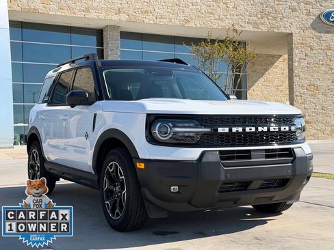 Used 2025 Ford Bronco Sport Outer Banks w/ Outer Banks Tech Package+ AWD/4WD image 19