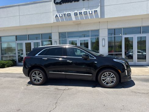 Used 2023 Cadillac XT5 Premium Luxury w/ LPO, Floor Liner Package AWD/4WD image 2