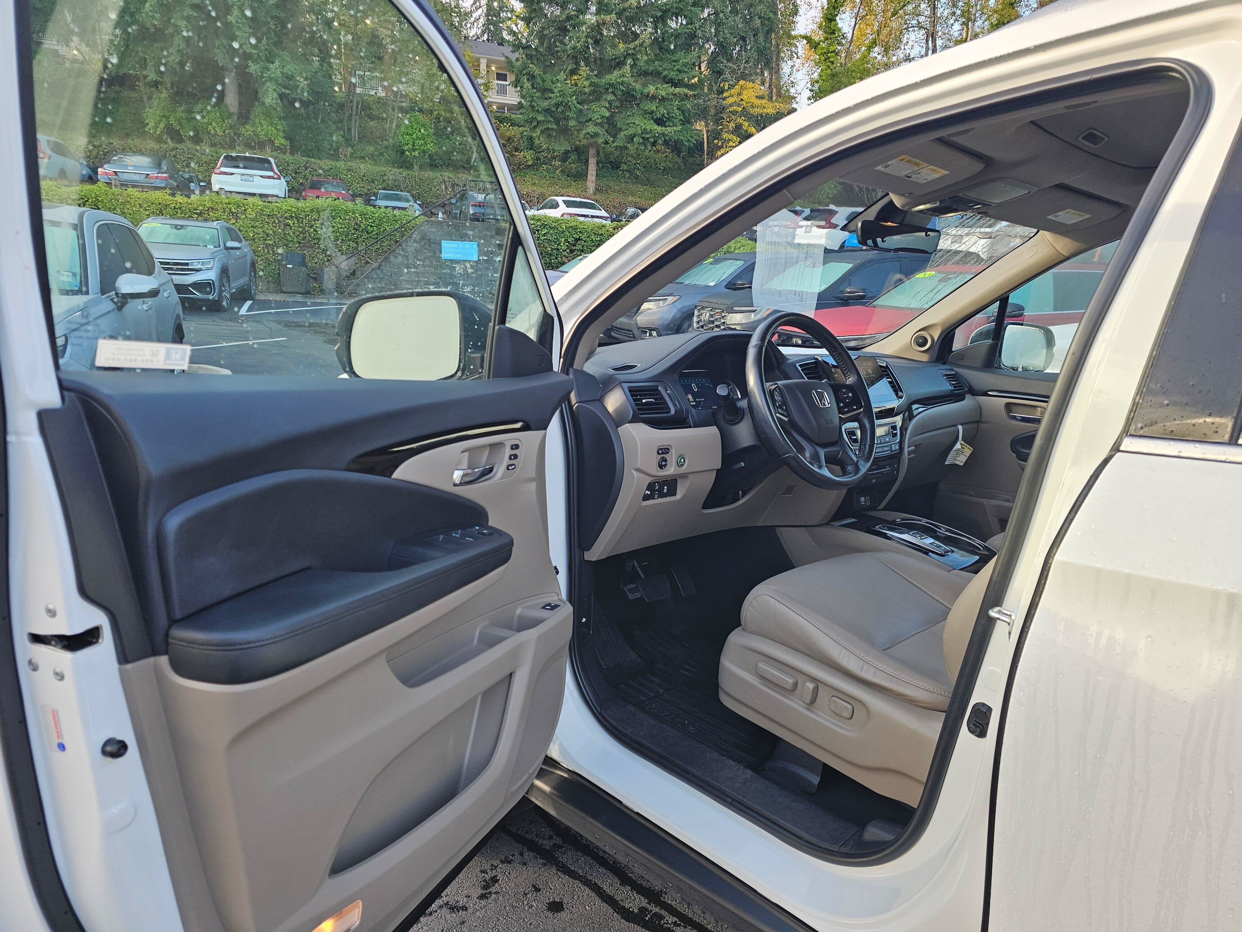 Used 2022 Honda Pilot Elite image 23