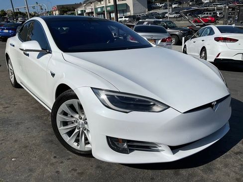 Used 2017 Tesla Model S 100D AWD/4WD image 1