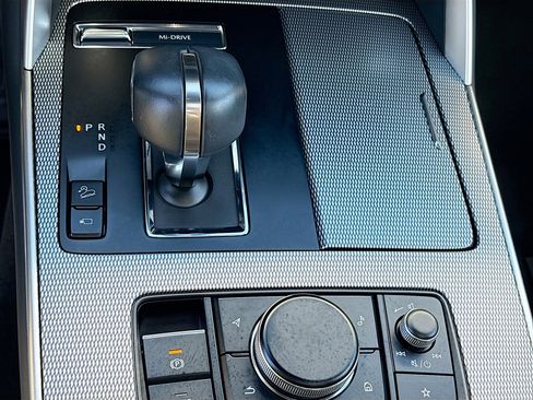 Certified 2024 MAZDA CX-90 3.3 Turbo S w/ Premium Package image 18