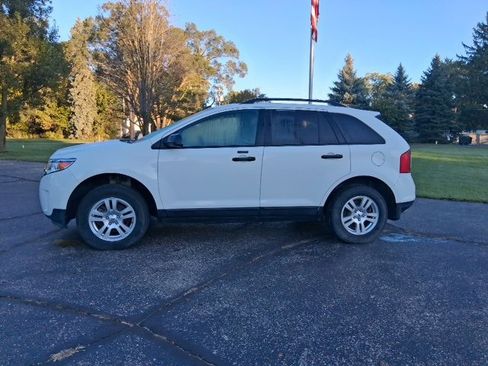 Used 2012 Ford Edge SE image 3