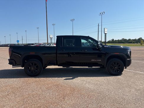 New 2026 GMC Sierra 2500 AT4 w/ AT4 Premium Plus Package image 20