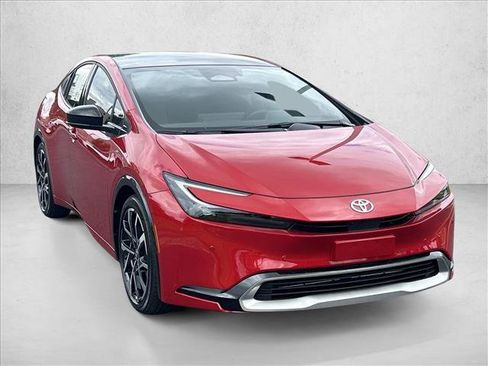 New 2026 Toyota Prius Plug-In Hybrid FWD image 7