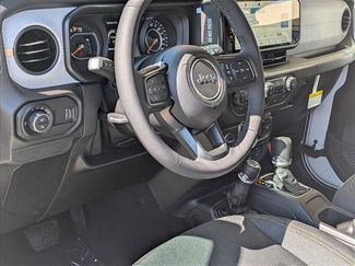 New 2026 Jeep Gladiator Sport video 3